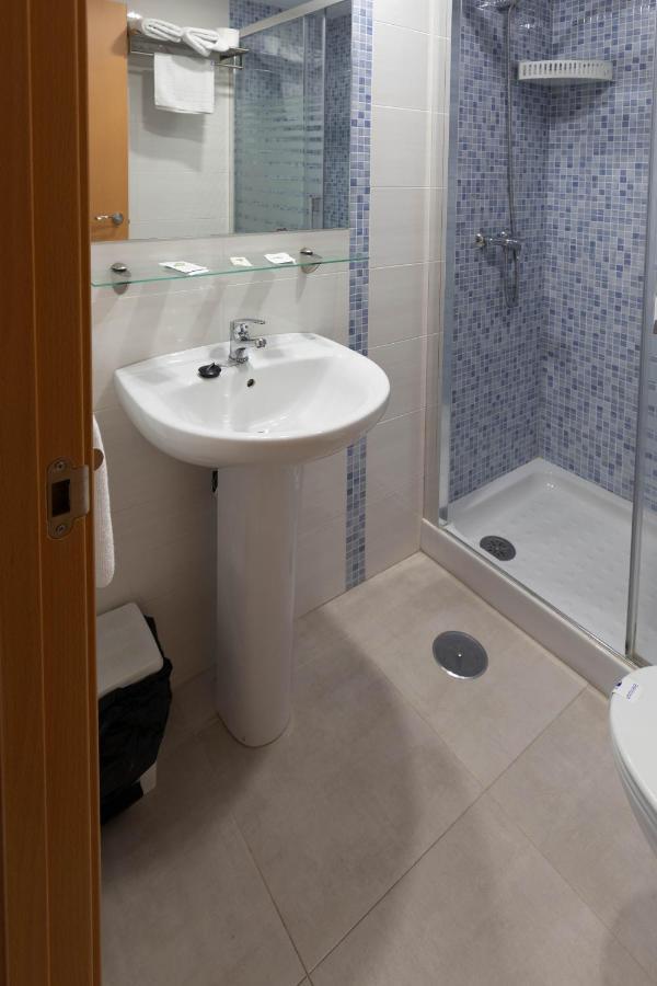 Apartamentos Buensol Torremolinos Bagian luar foto