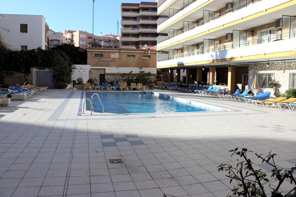 Apartamentos Buensol Torremolinos Bagian luar foto